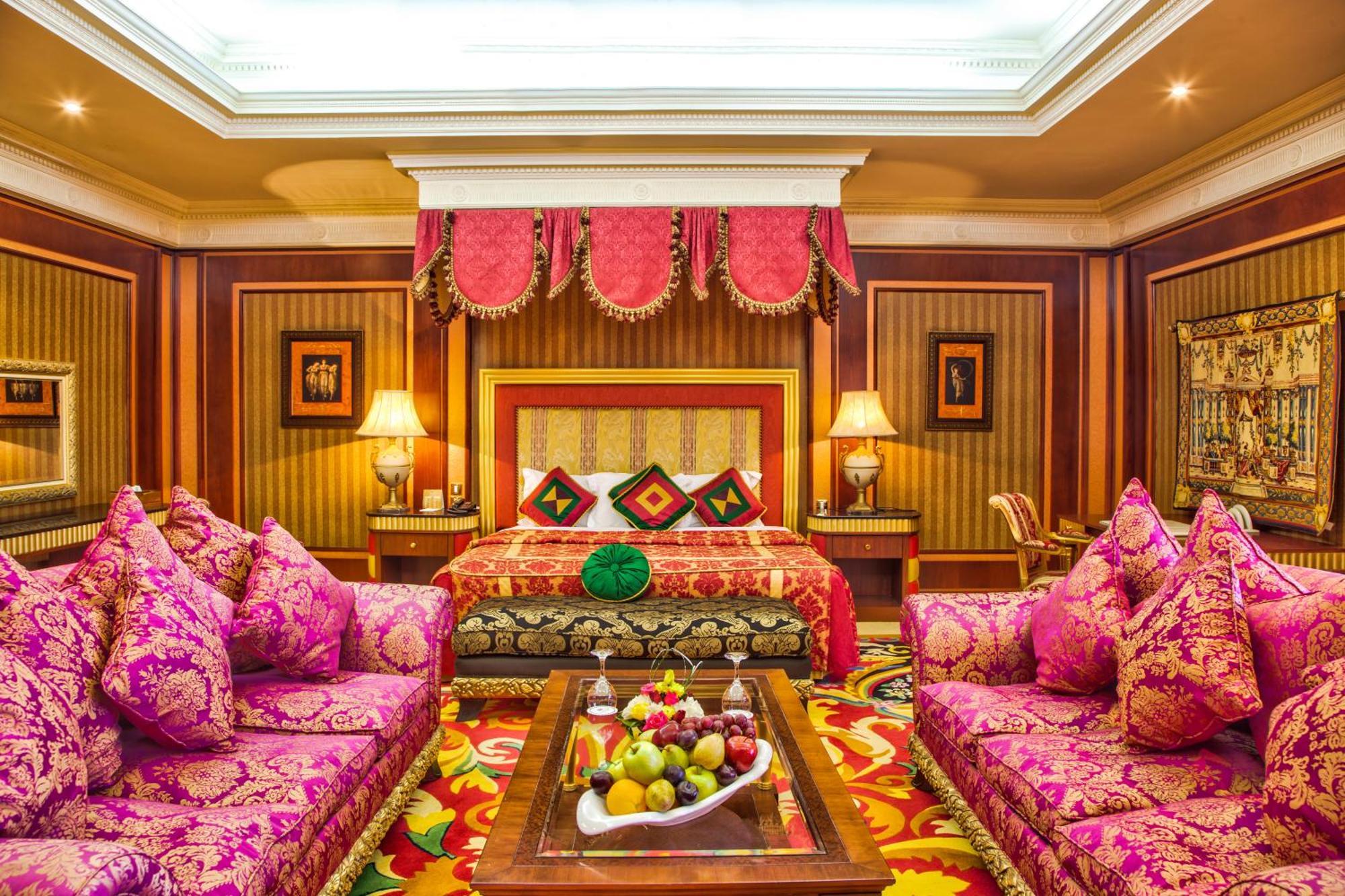 Royal Suite,848564885:JPEG