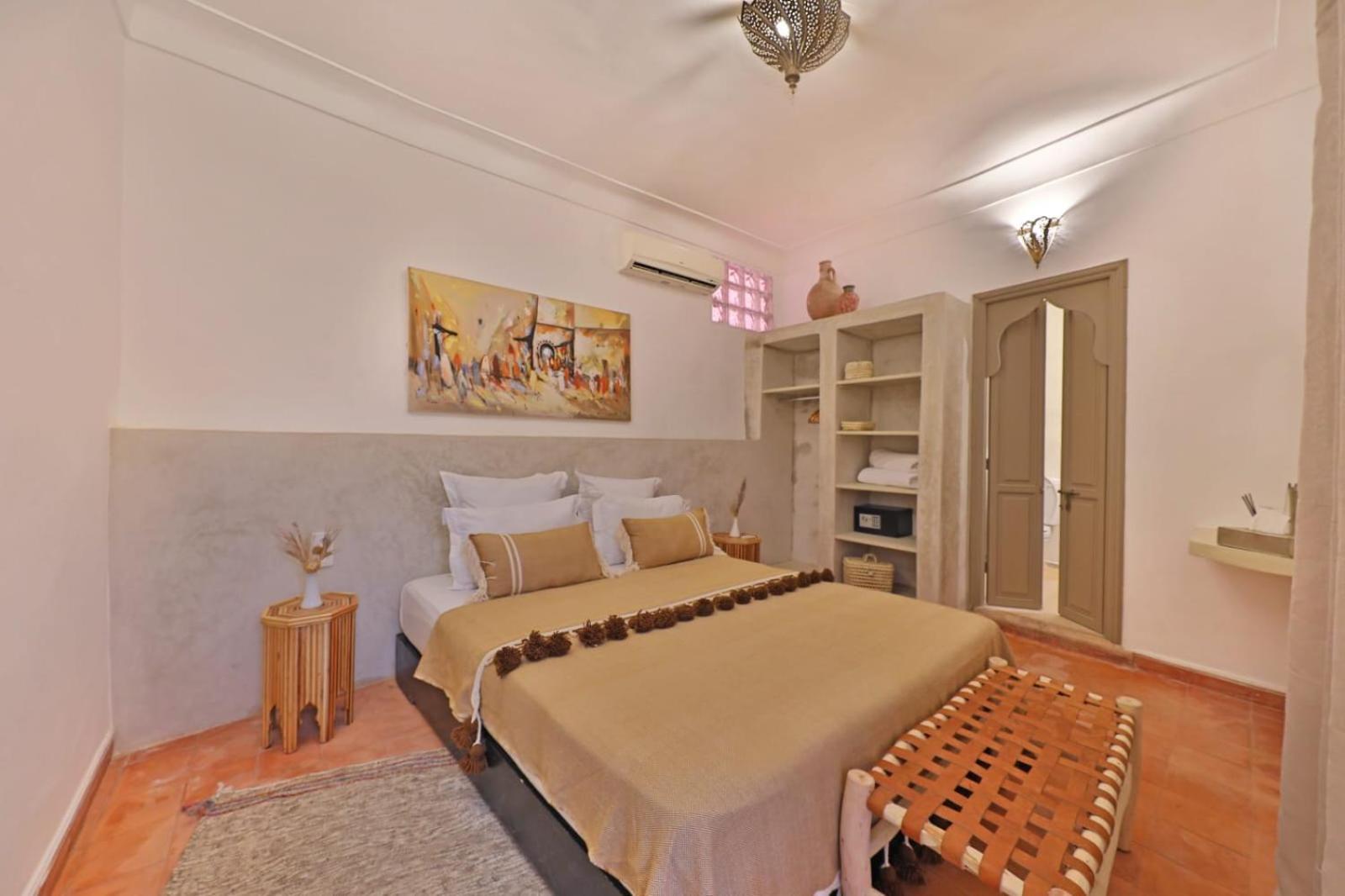 Quarto Queen Superior