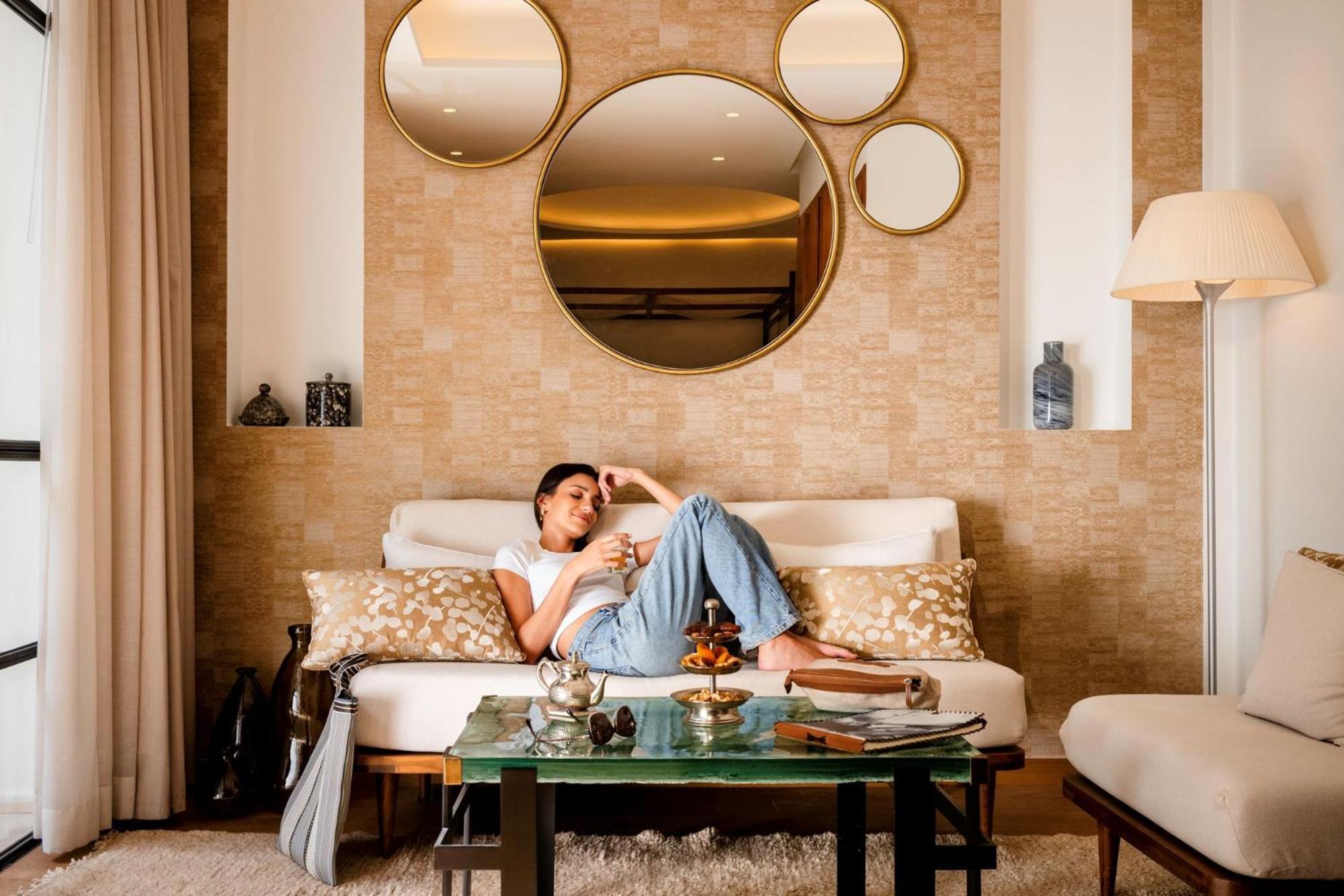 Deluxe Suite