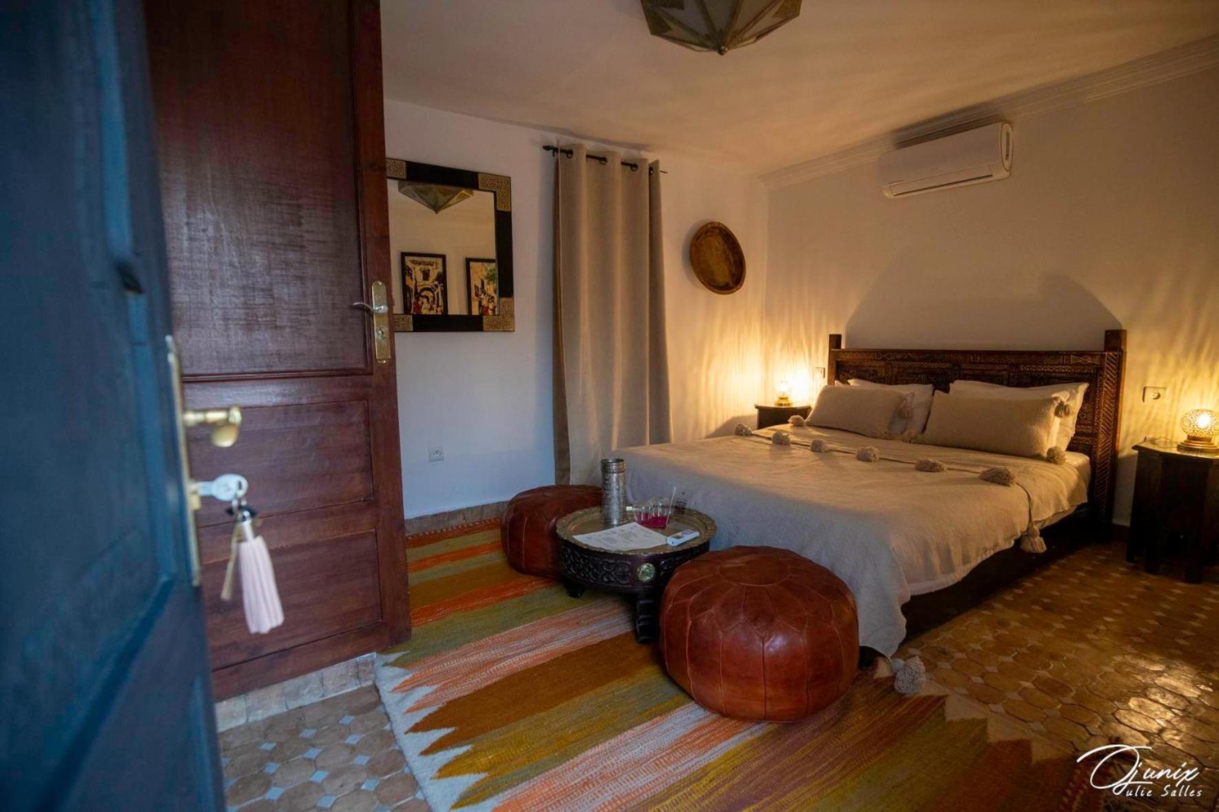 Leila Room