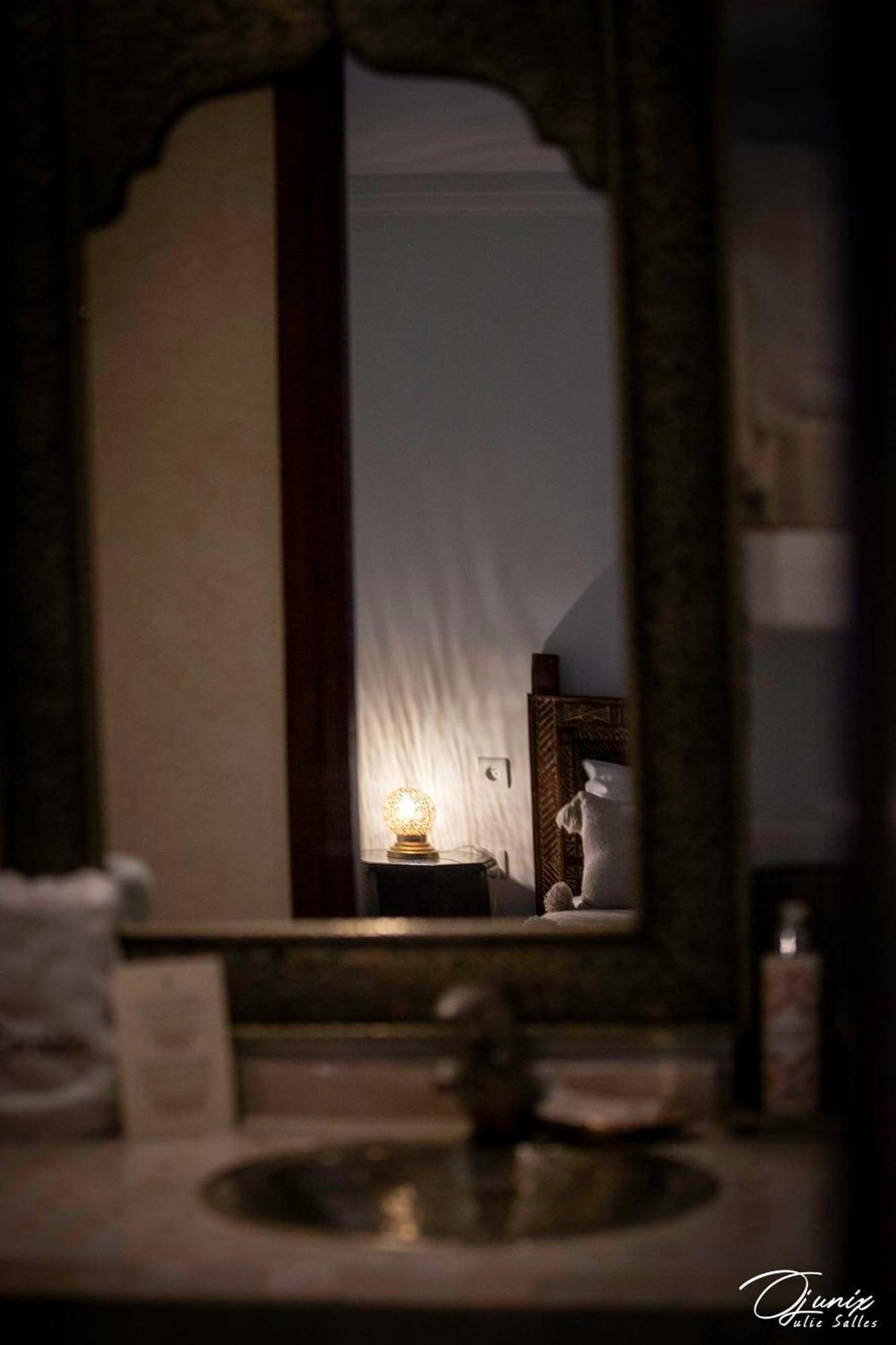 Leila Room