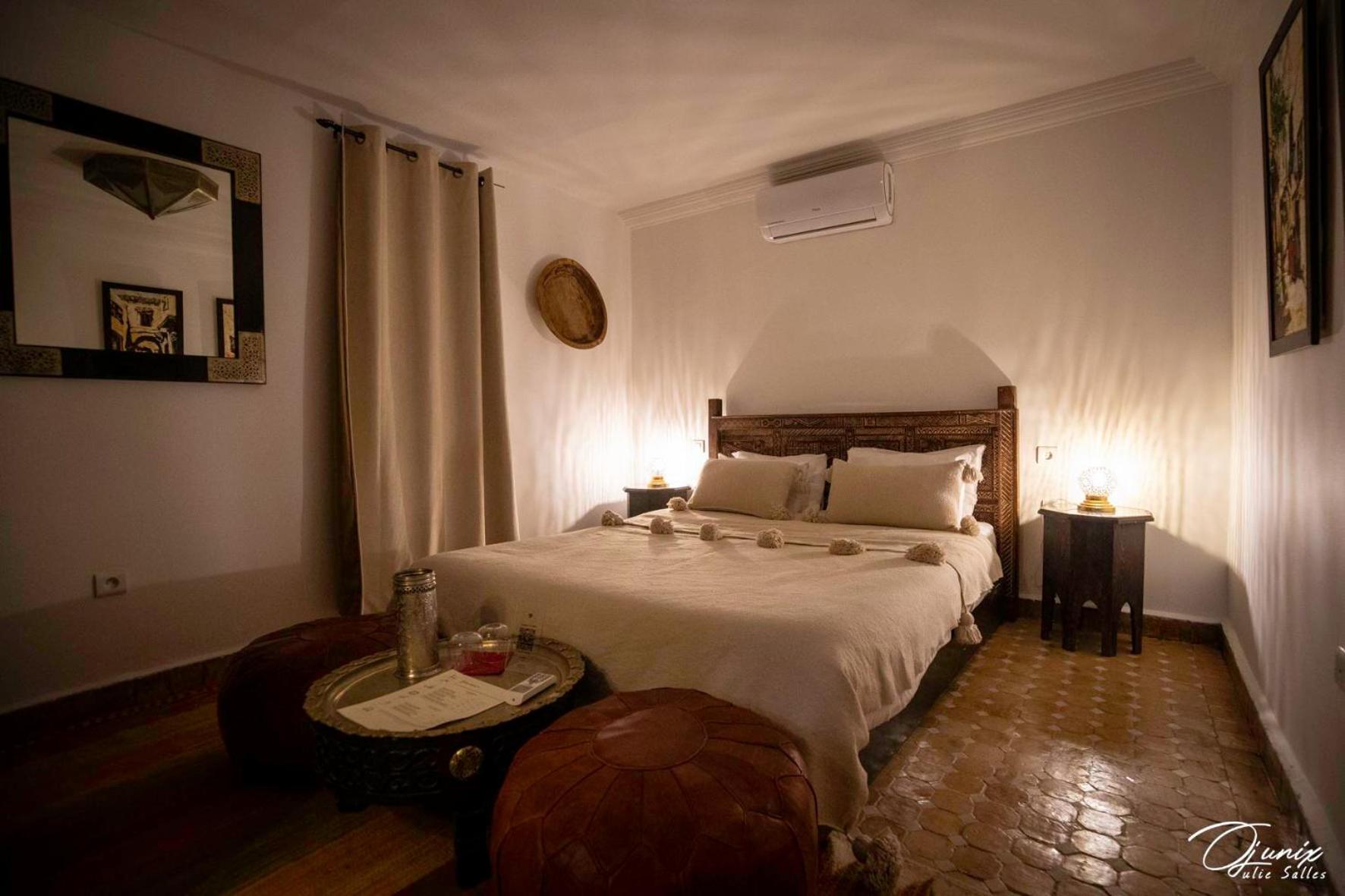 Leila Room