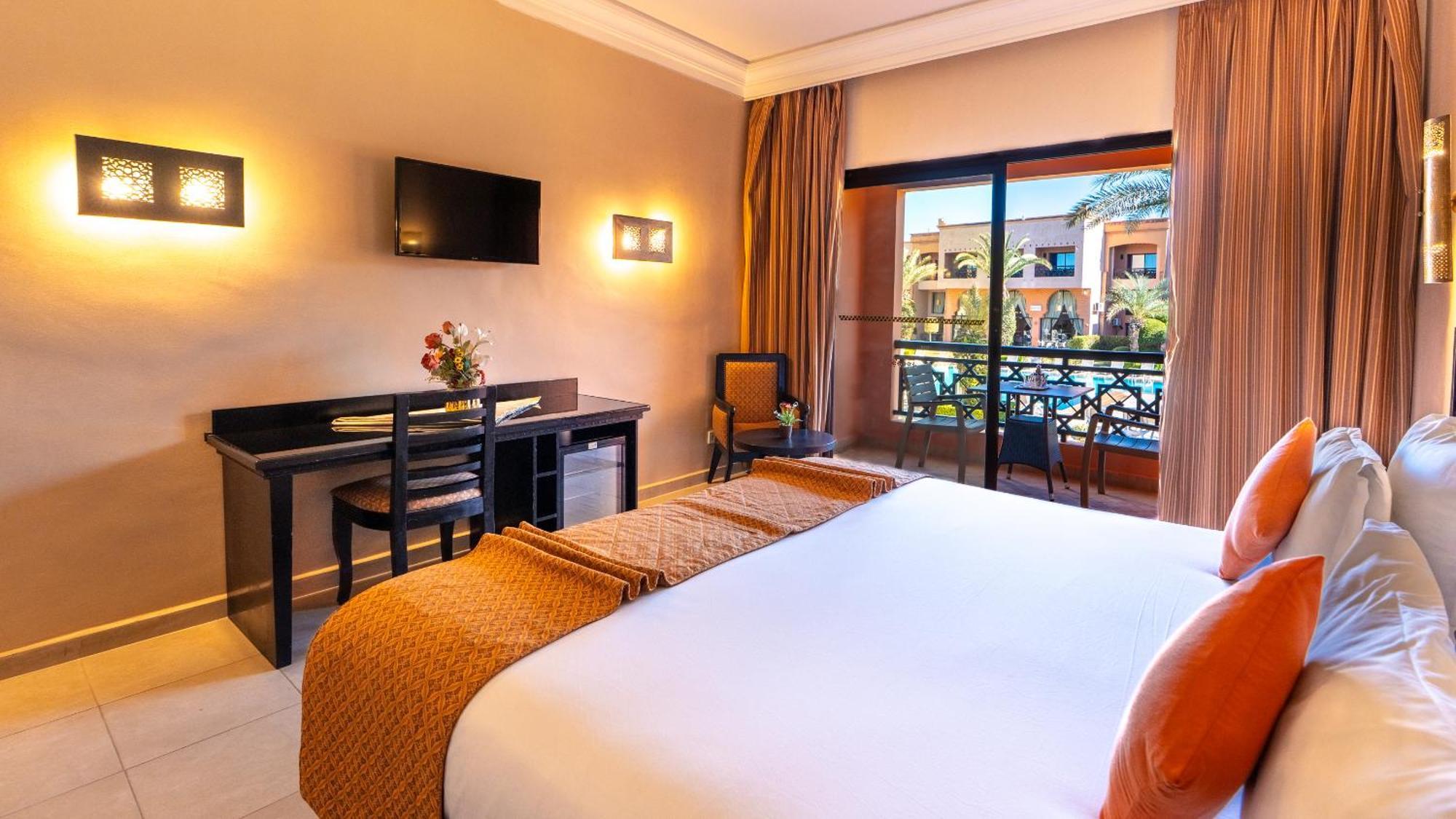 Single Room Balcony