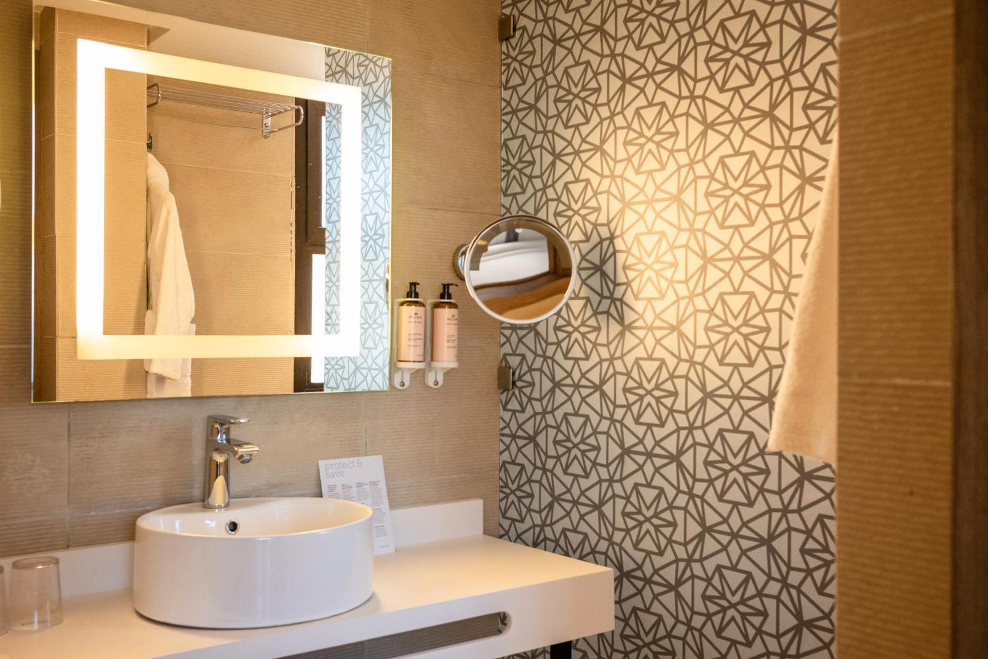 Premium room,1774474687:JPEG