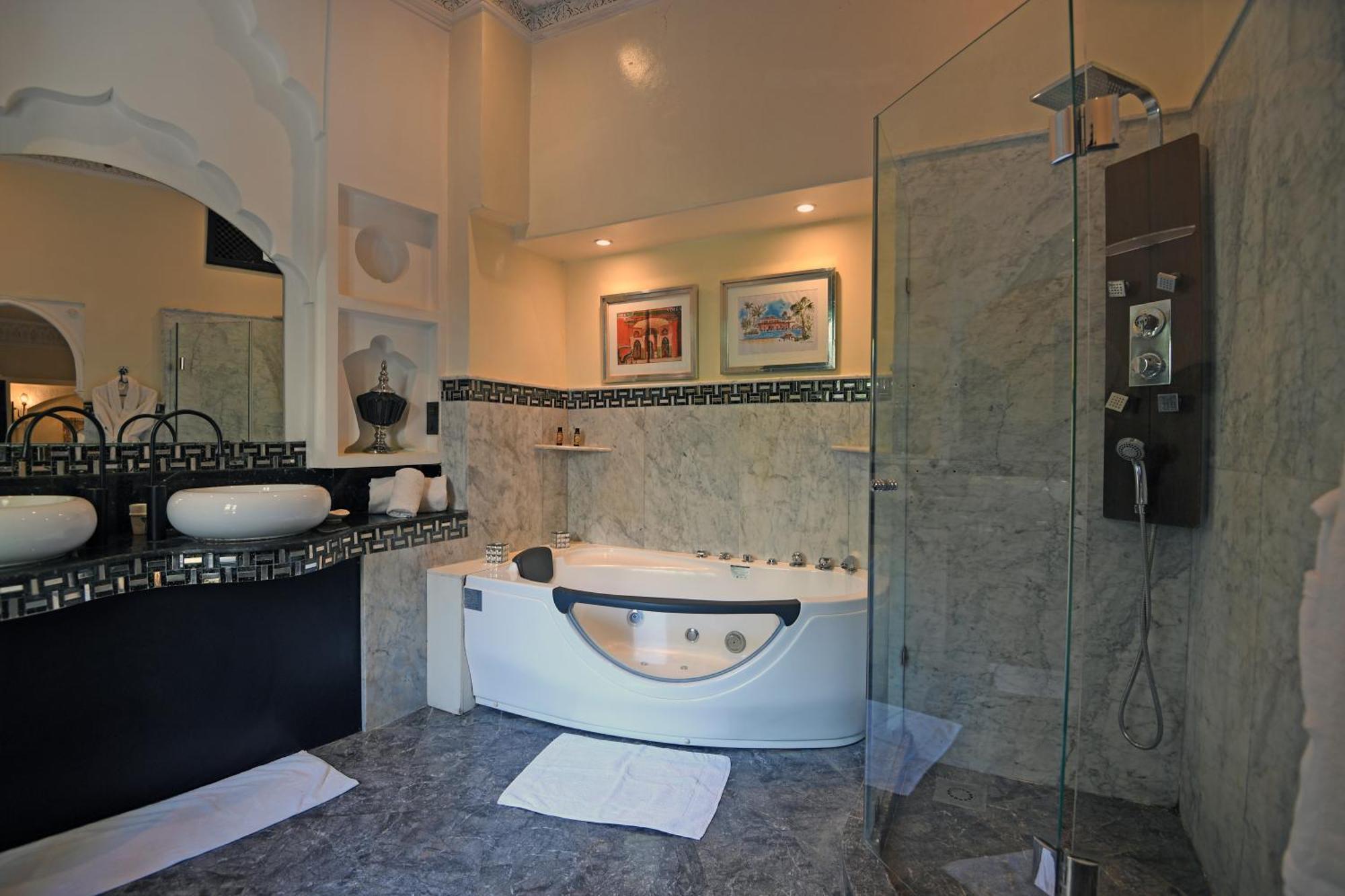 King Suite