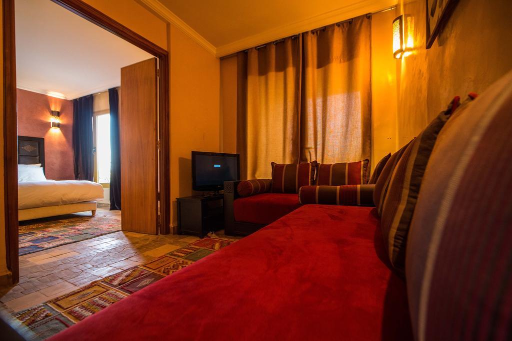 Deluxe Queen Suite,223543763:JPEG