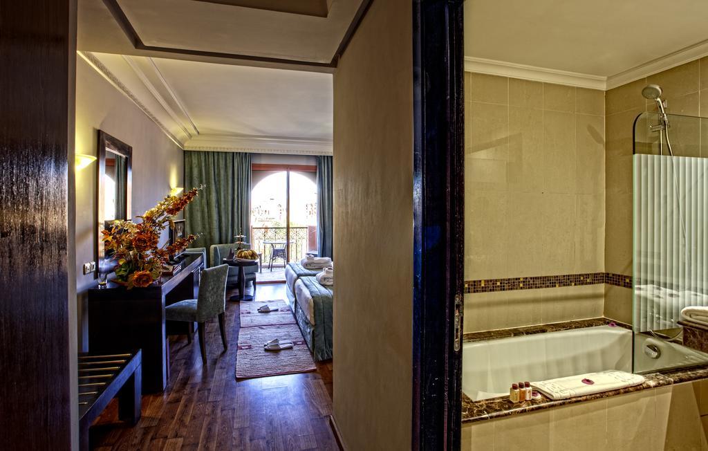 Habitación Doble con vistas a la piscina - 1 o 2 camas