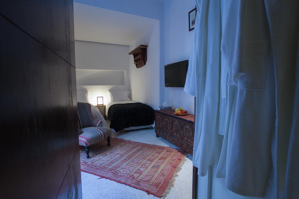 Quarto Twin com Casa de Banho Privativa
