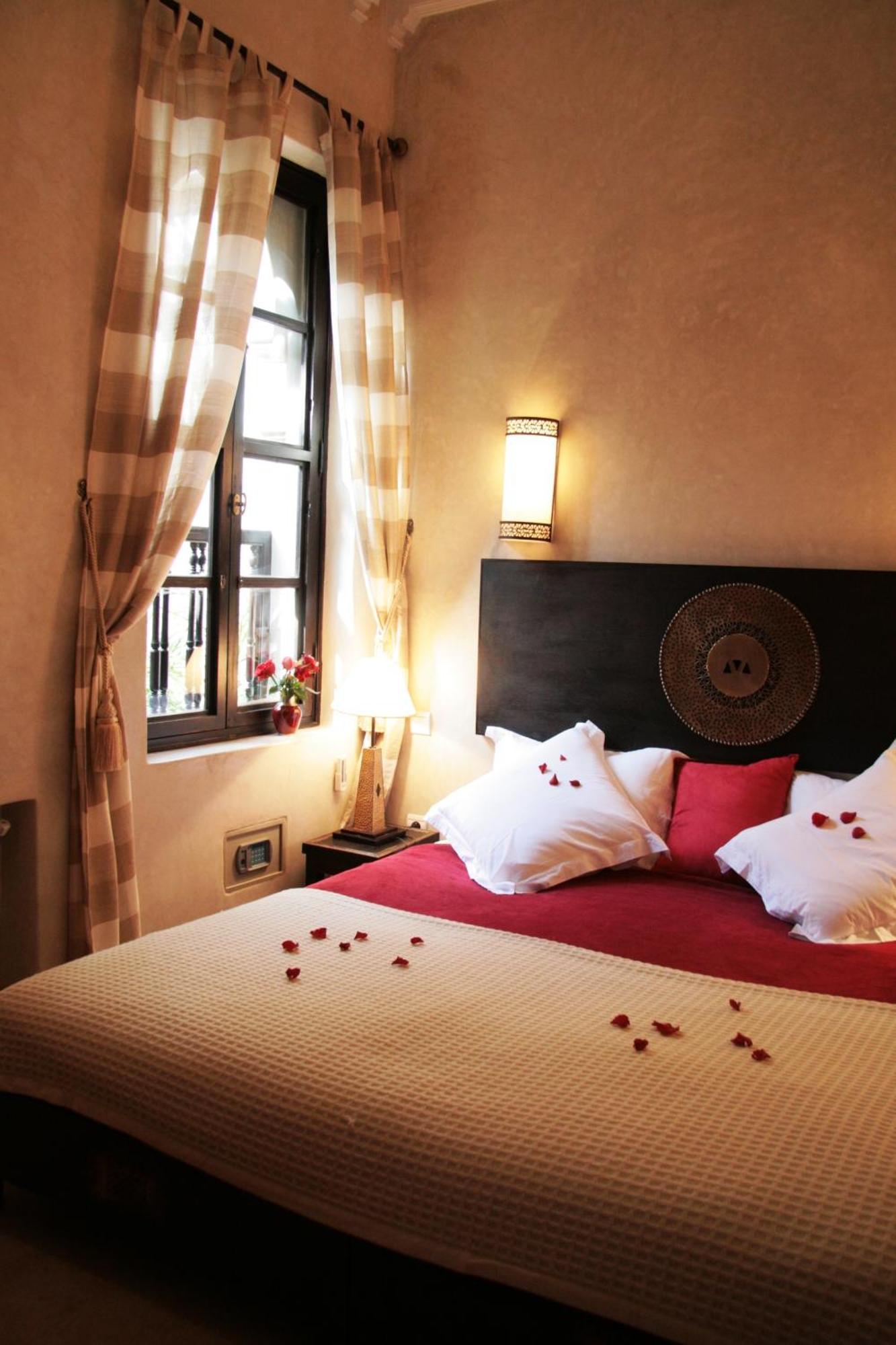 Arba Senior Suite