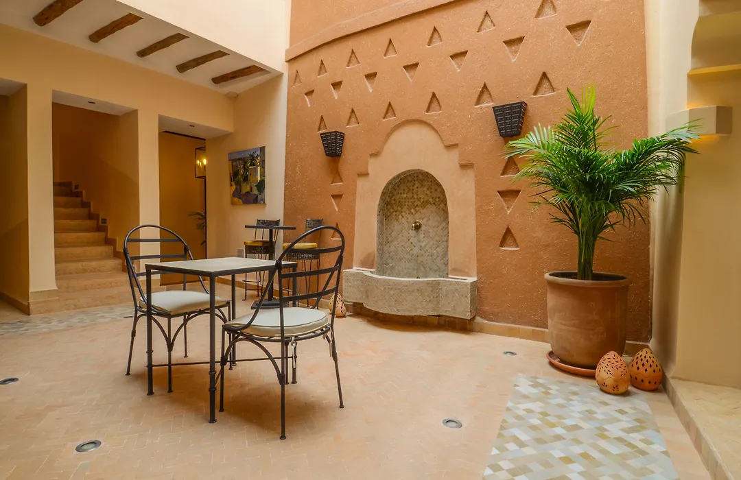 Riad Ayni-1