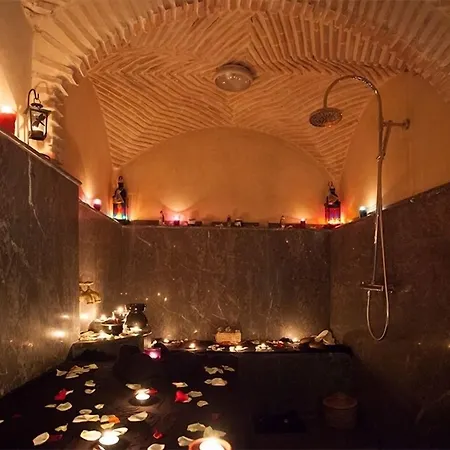 Medina Loft & Spa-3